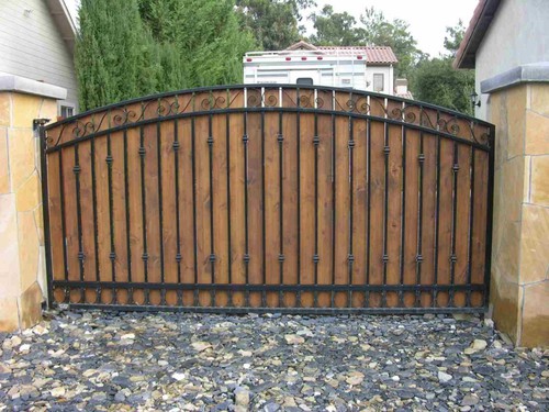 Iron Garden Gates B Q - Garden Design Ideas